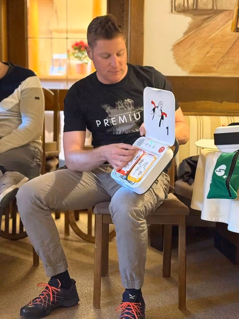 Defibrillator Einschulung, Bild 6
